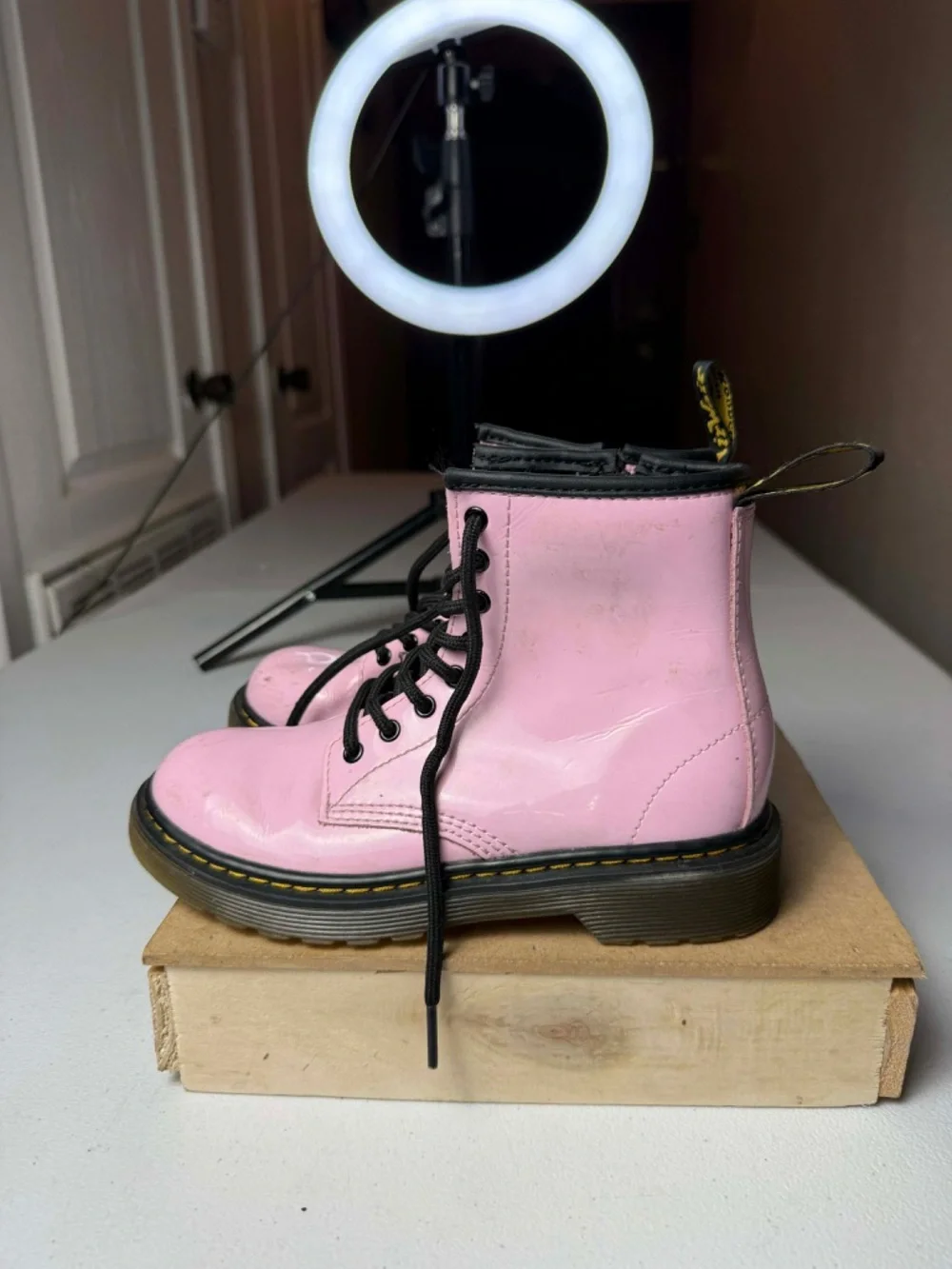 Dr. Martens 1460J Toddler Kids Size 1 Pink Patent Leather Combat Ankle Boots